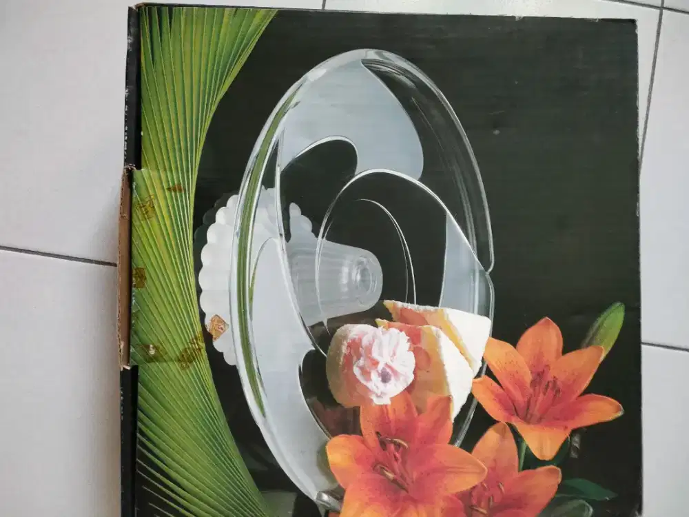 Piring pajangan buah kristal buatan jepang