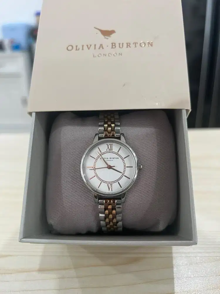 Jam tangan DKNY olivia burton