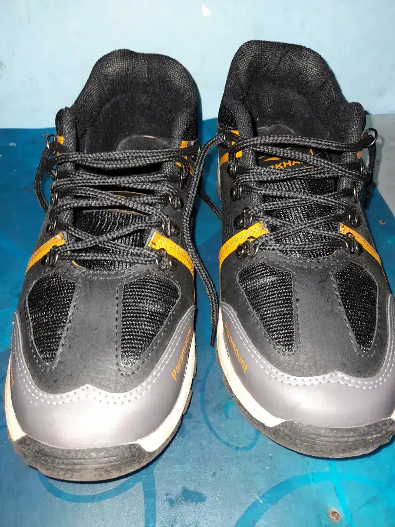 Sepatu pria semi boot size 43