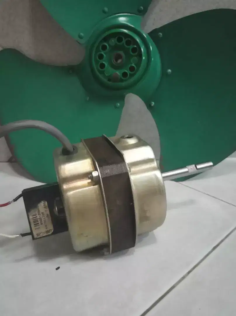 Dinamo orbit kipas besi