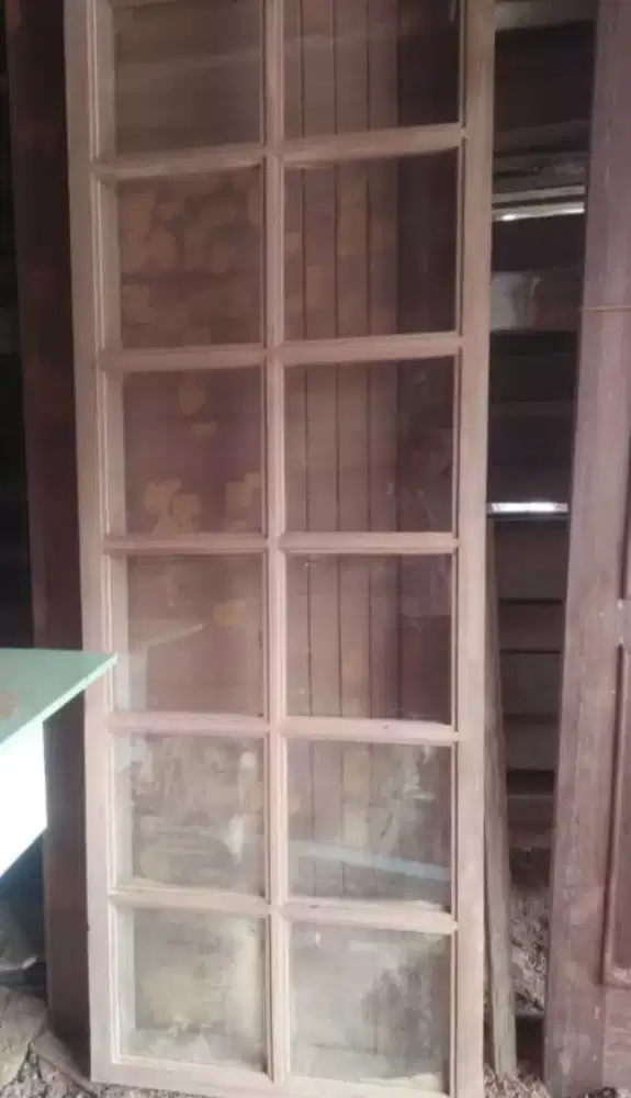 Kusen kayu Kalimantan kering harga bersaing