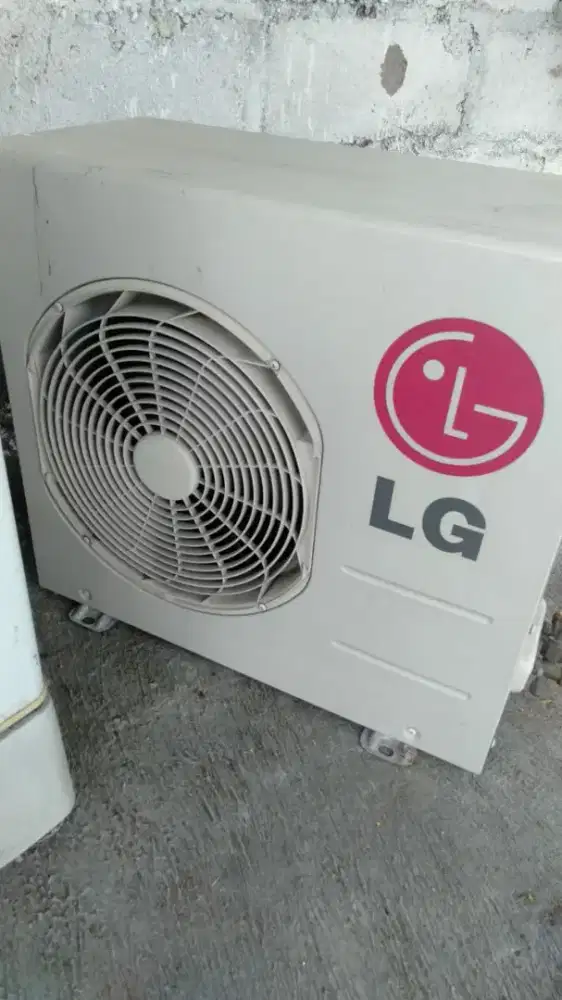 Beli AC bekas satuan