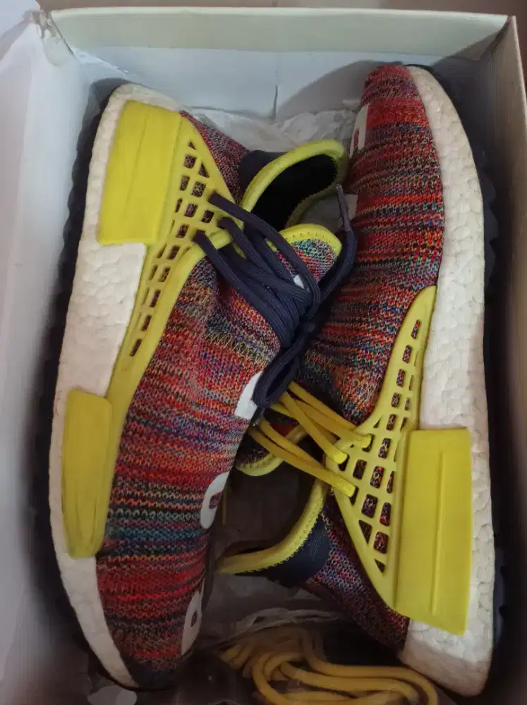 Human race clearance kuning