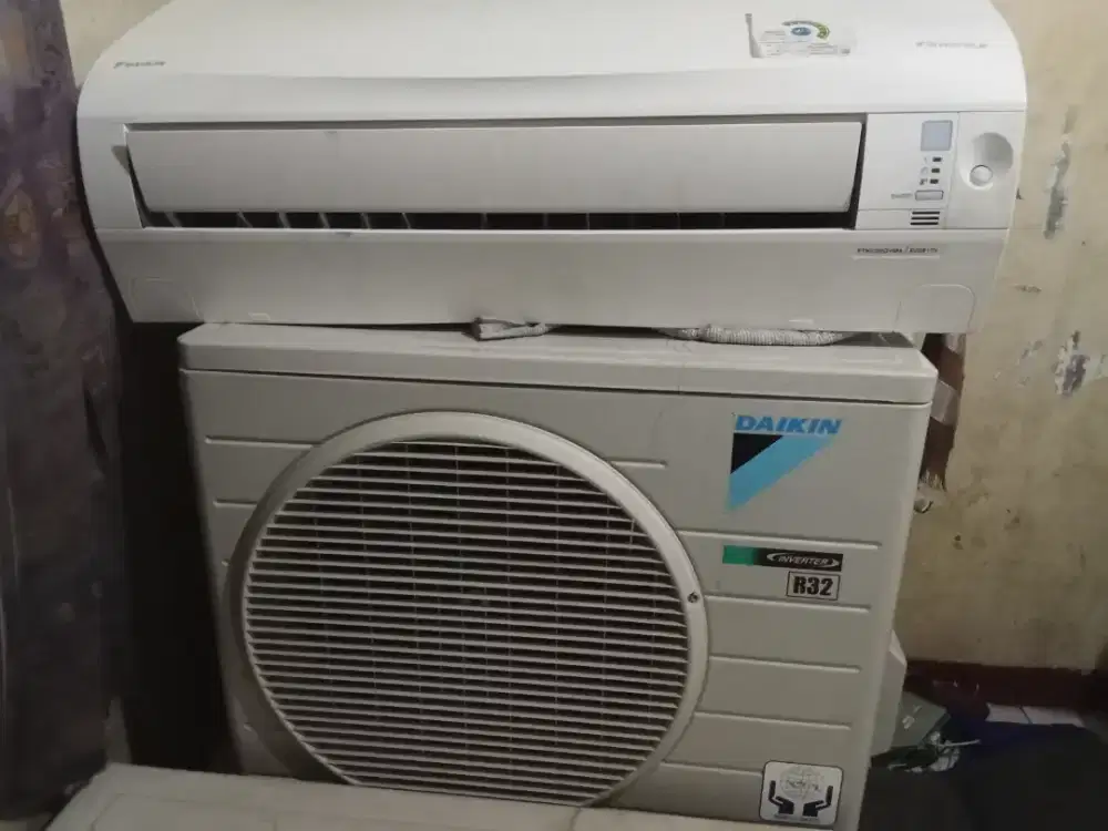 Terima AC bekas/Mati total. Kami siyap jemput kelokasi anda.