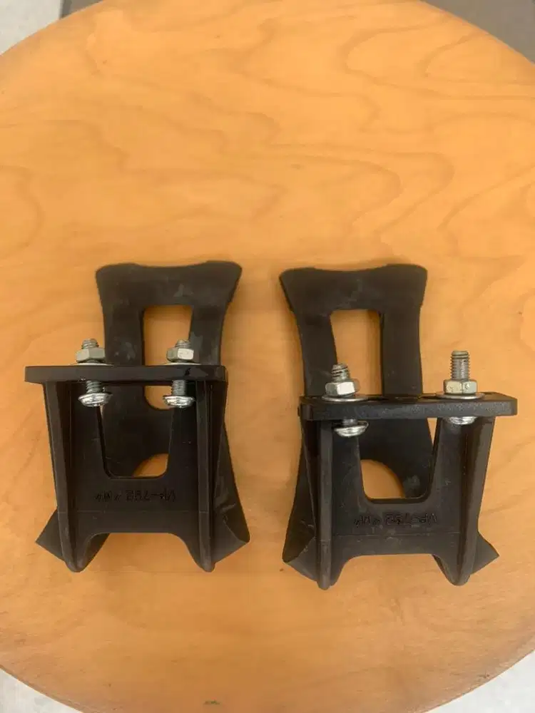 Plastic Toe Clit “NoBrand”