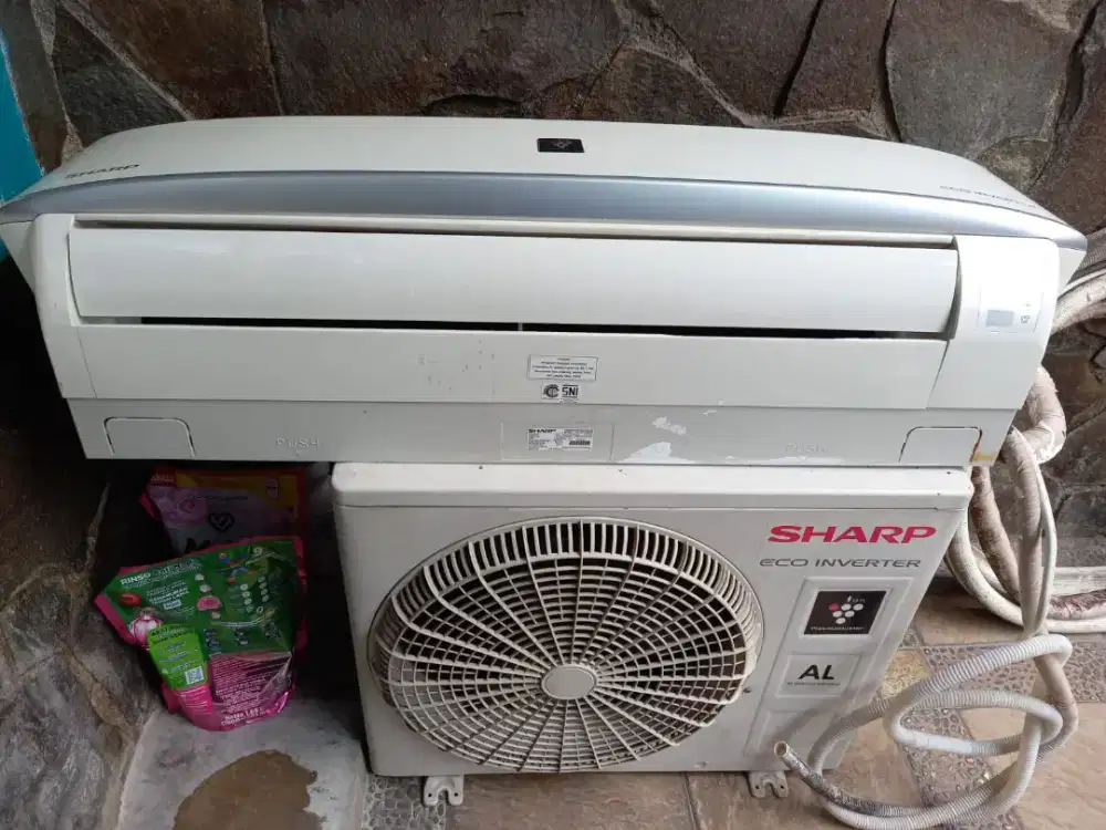 Ac sharp 1pk inverter plasmacluster ah-xp10nry - Elektronik Rumah ...