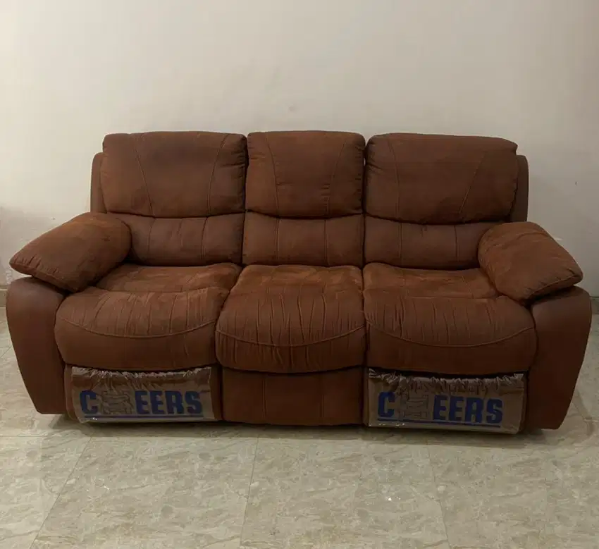 Cheers sofa recliner