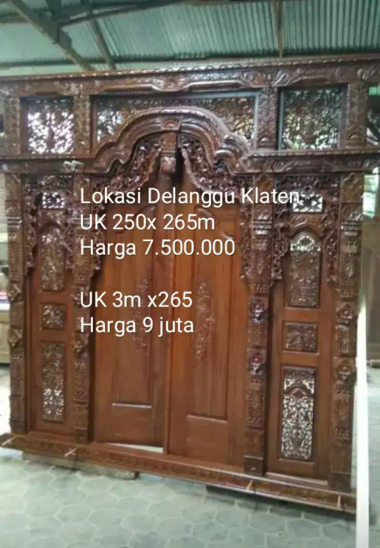 Pintu jati gebyok ukir