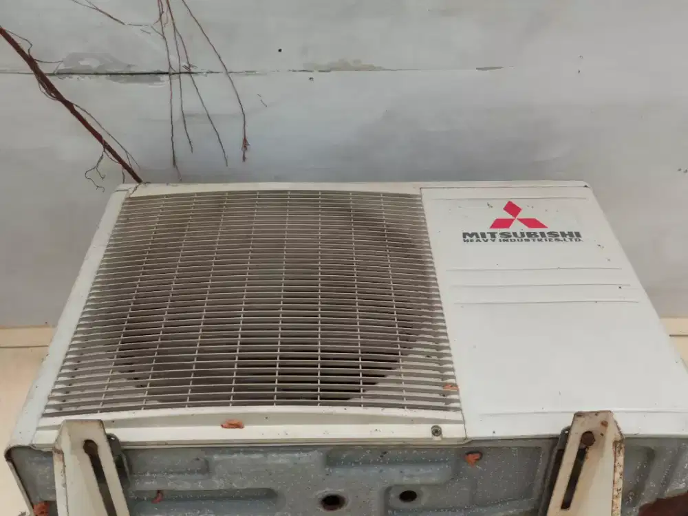 AC Mitsubishi 1 1/2 PK   satu set