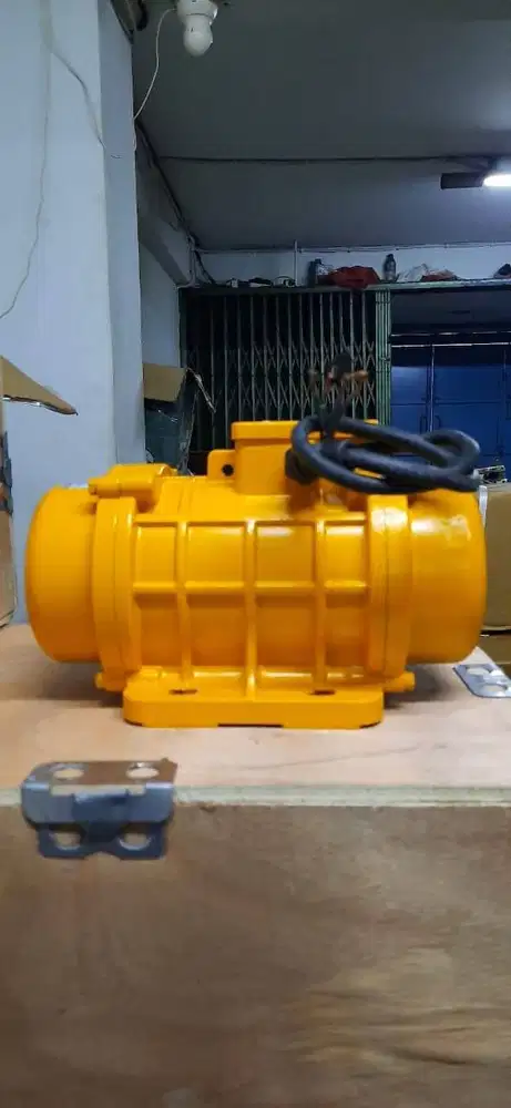 vibration motor 180 watt 0,18 kw 3000 rpm