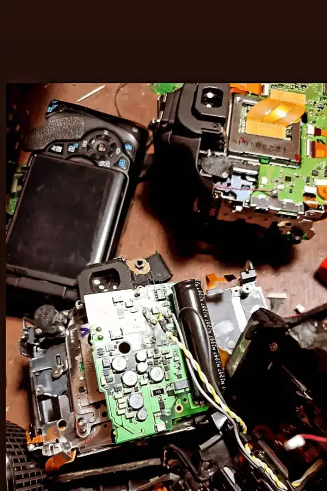 Service Kamera Servis Kamera &amp; Lensa  DSLR/Mirrorless/Prosumer