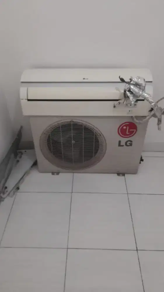 jual beli ac ,isi freon AC