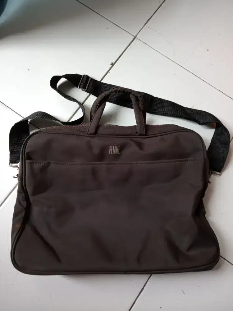 Tas Selempang Coklat