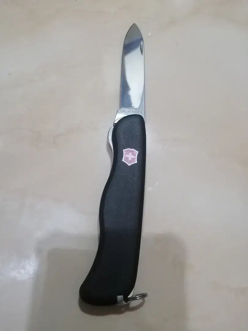 victorinox sentinel