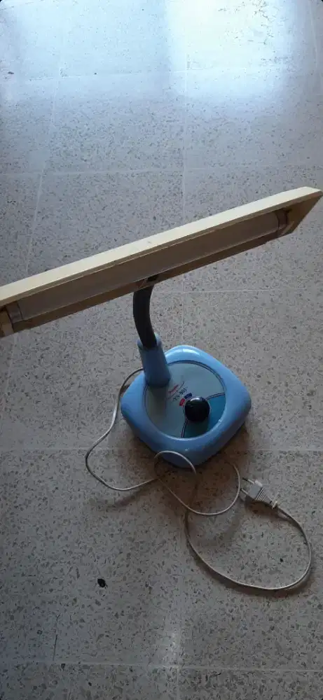 Lampu Baca merk Maspion