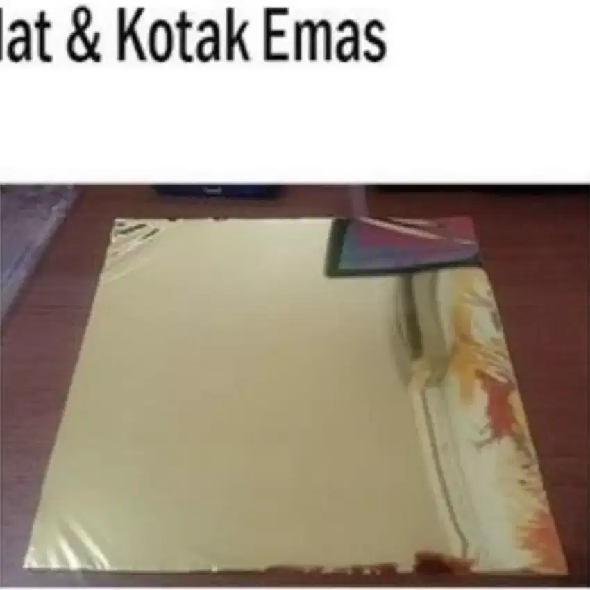 Tatakan Cake Kotak Emas uk 15×15cm