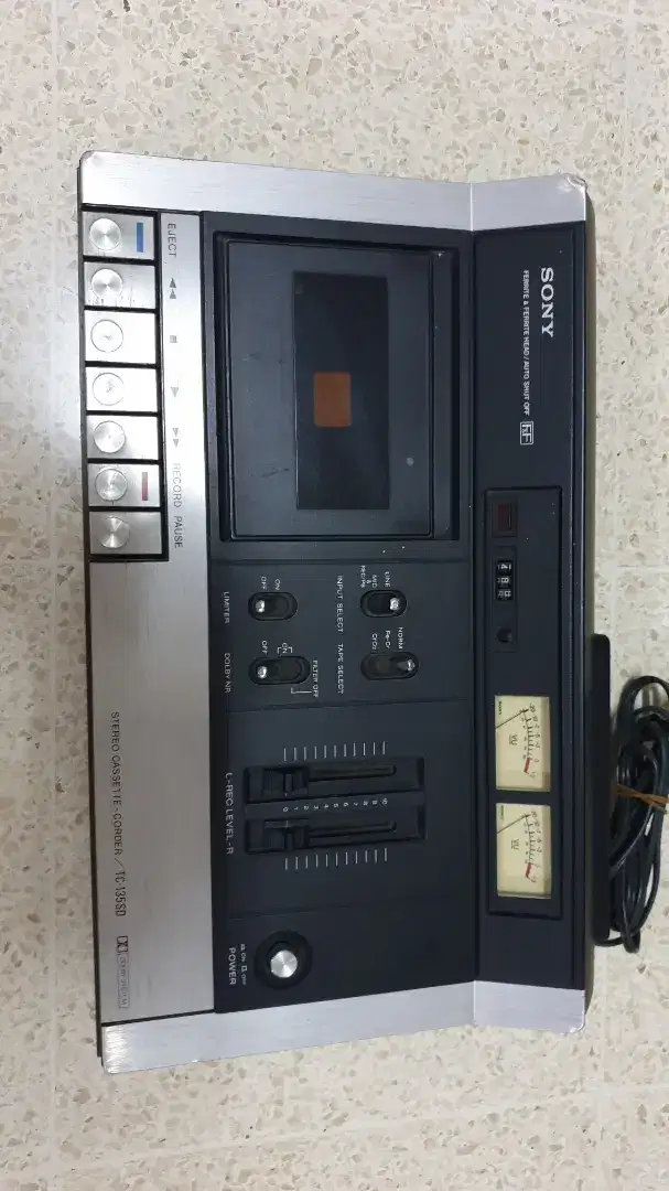 Jual tape deck merek Sony tipe TC 135SD.