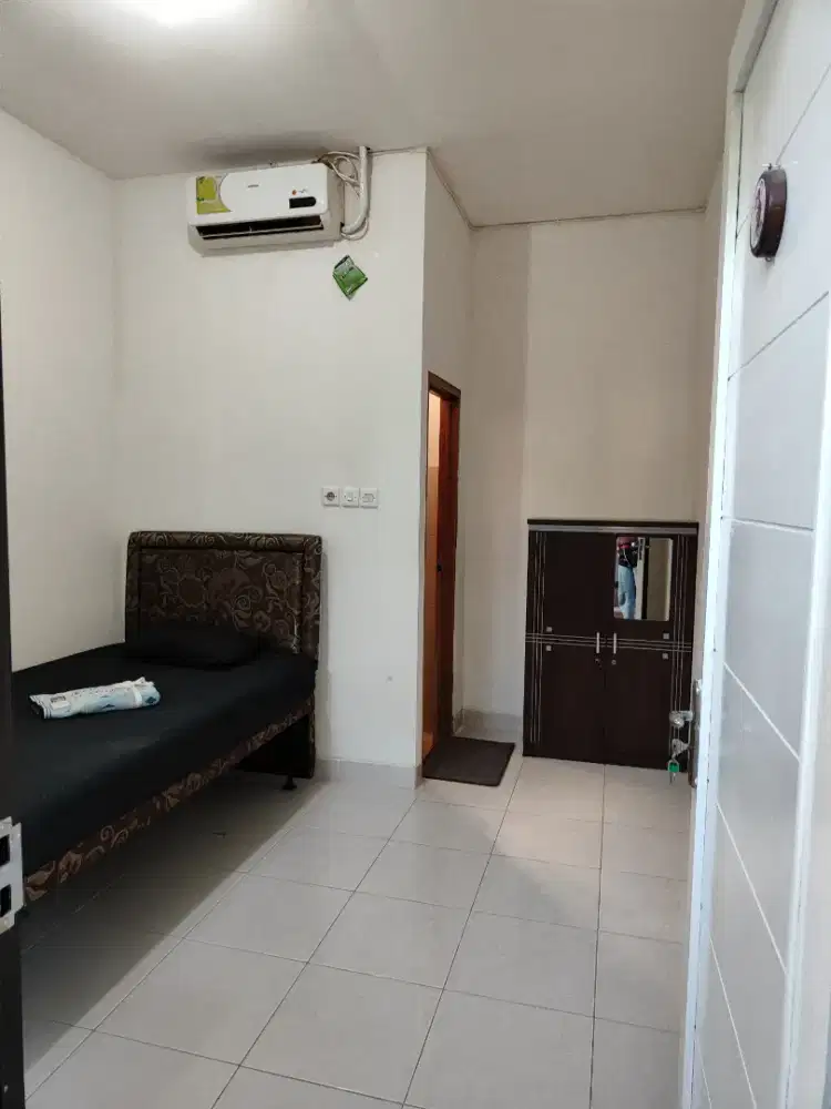 Kost pria Ciledug Tangerang