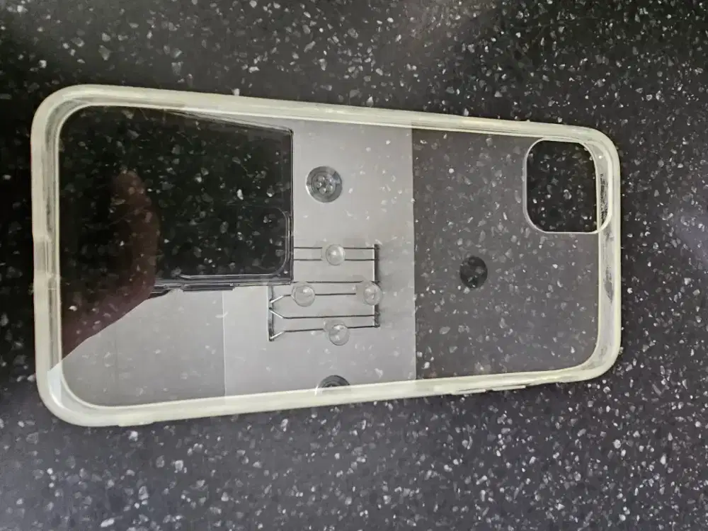 Case Iphone 11 Pro Max Like New