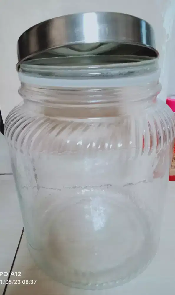 Toples jumbo muat banyak