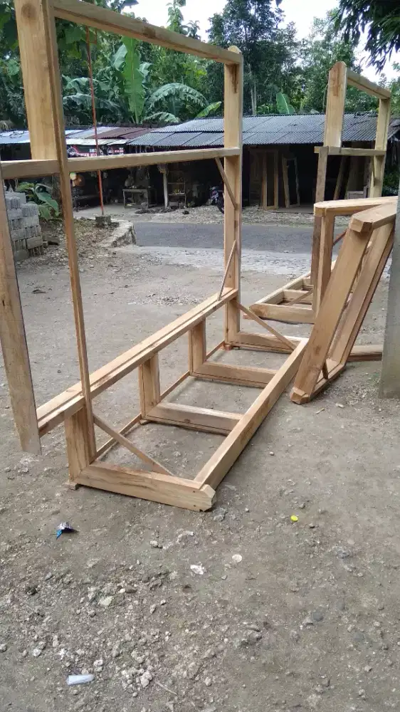 Kusen jati / Pintu jati