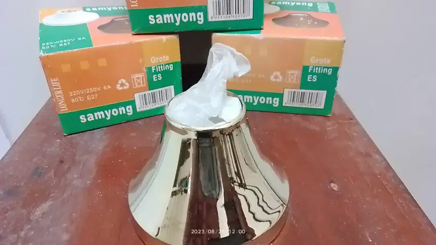 Fiting lampu Samyong