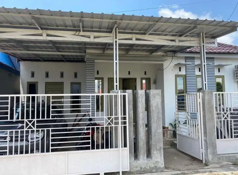 Dijual rumah km 10