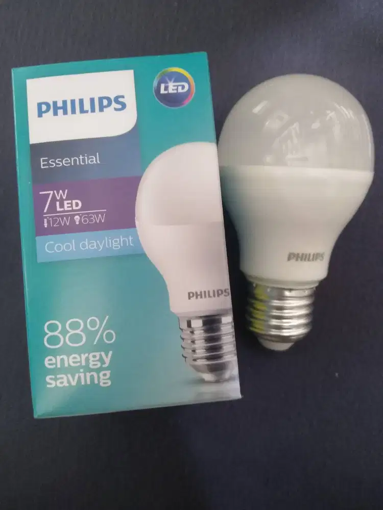 Philips LED Essential 7 watt