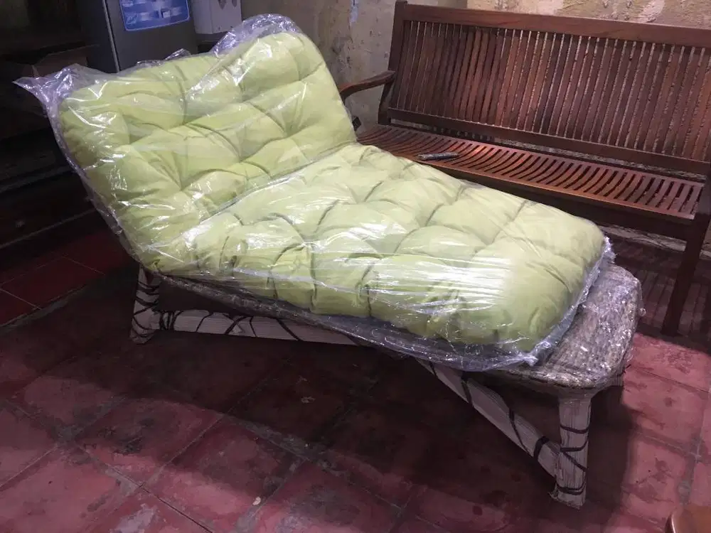 TC Ready stock daybed santai rotan sintetis jabodetabekDaybed santai