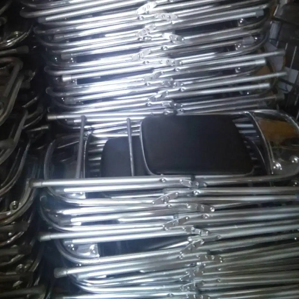 kursi lipat kantor sekend