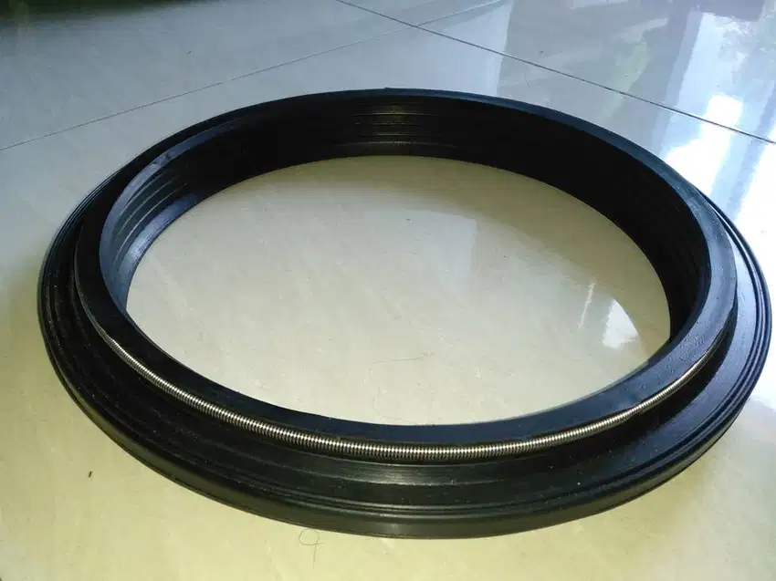 seal hidrolik cuci mobil kapasitas 4 ton, bisa semua merek hidrolik