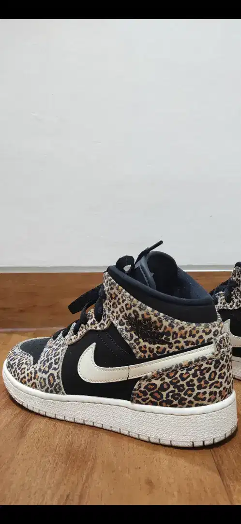 Air Jordan mid. cheetah