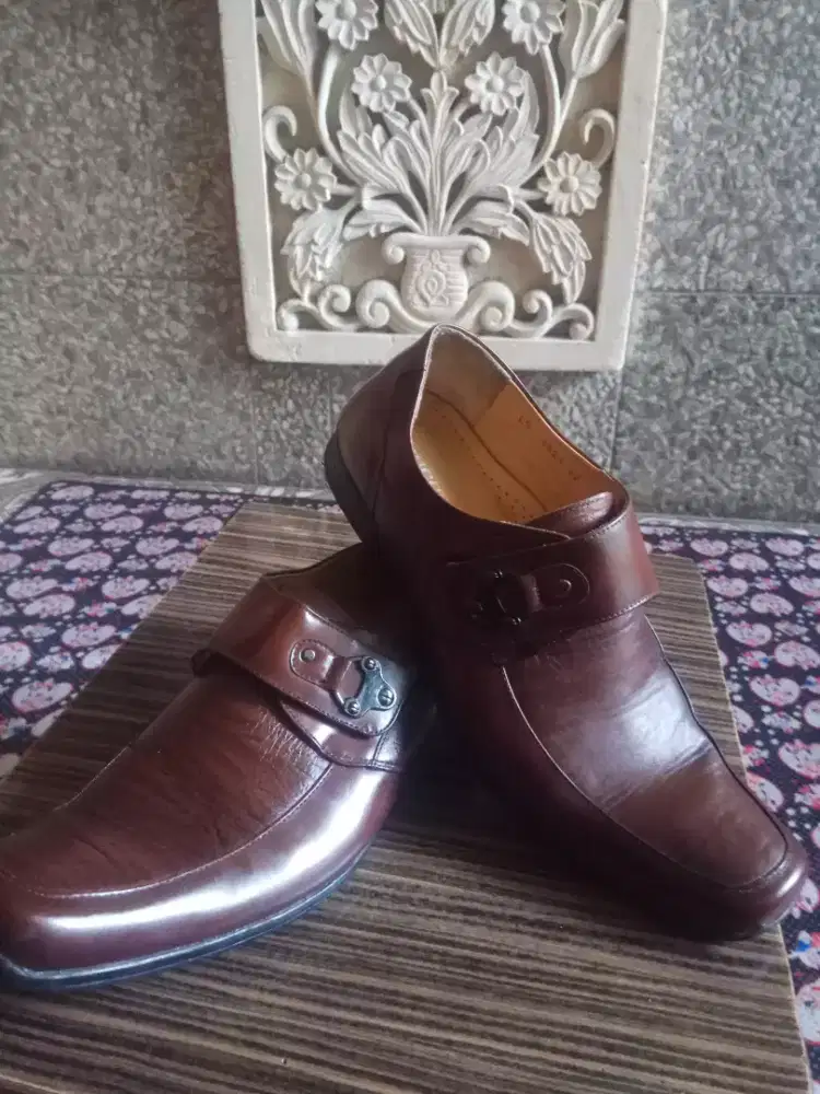 Sepatu kulit Pantopel (banting harga 300rb