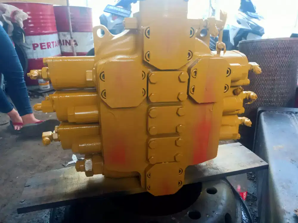 Kontrol control Valve 3 spool loader Komatsu WA500-3