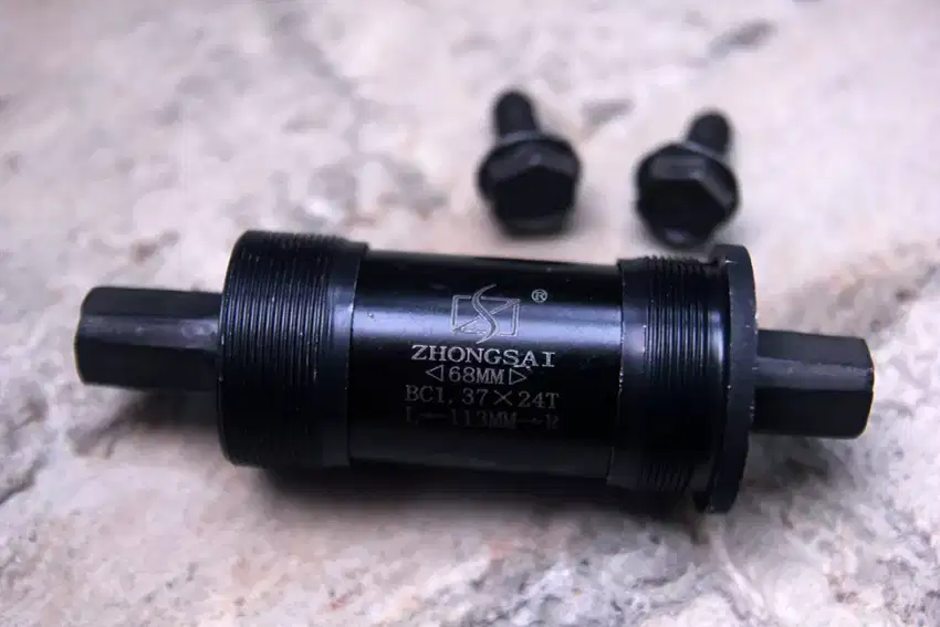 BB Kotak Bottom Bracket Sepeda 68x113mm