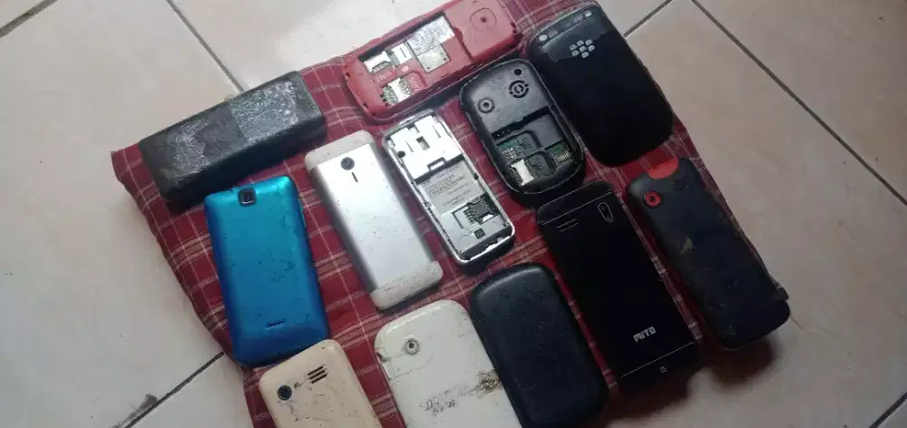 HP JADUL NIH BACA DESK.