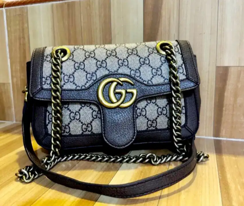 GUCCI SLING BAG GOOD CONDITION JNE TIKI SICEPAT NO COD