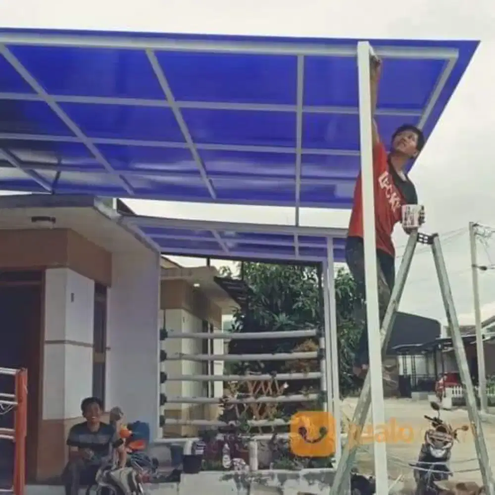 kanopi polycarbonate greey