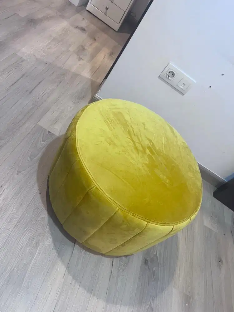 Sofa bundar dekorasi kamar brand INFORMA