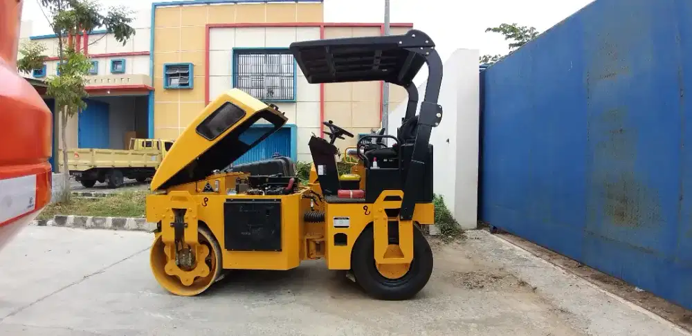 Jual Combination Roller 3 ton / Tandem roller 3 ton / FYL203P