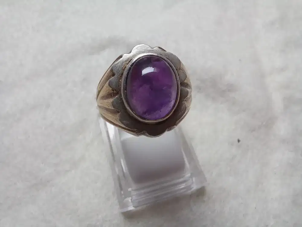 Cincin batu Amethys Kalimantan