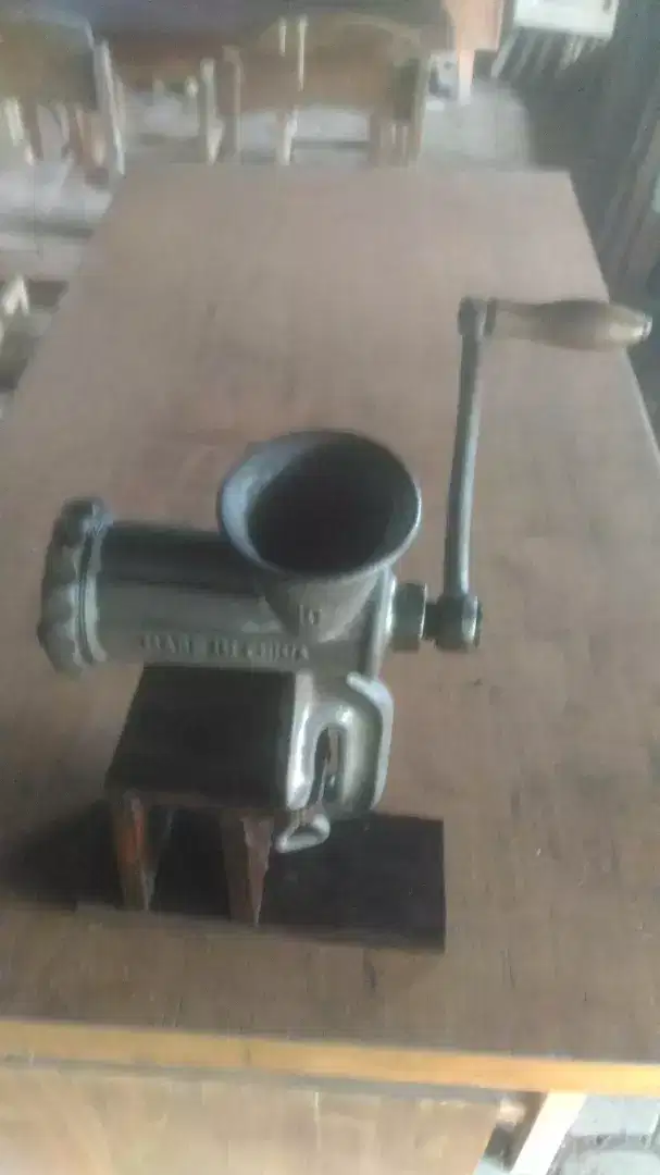Gilingan kopi dan daging  lawasan