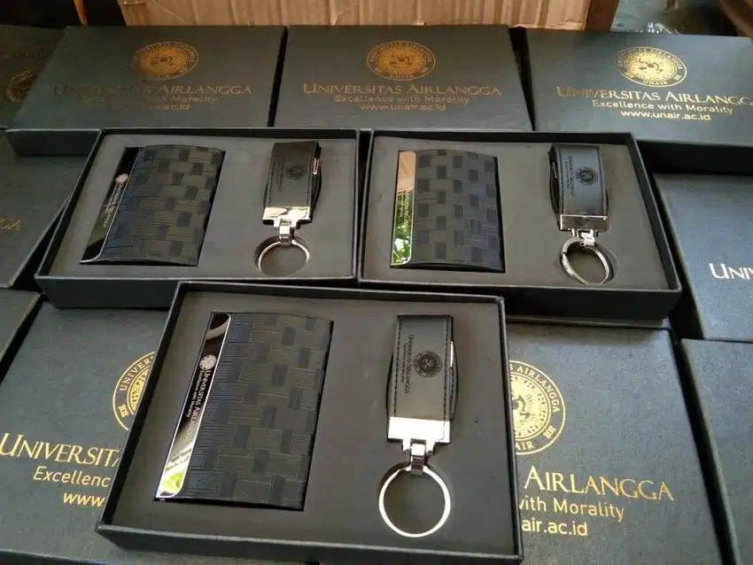 Souvenir Giftset Flashdisk Bulpen Gantungan Kunci Tumbler Agenda