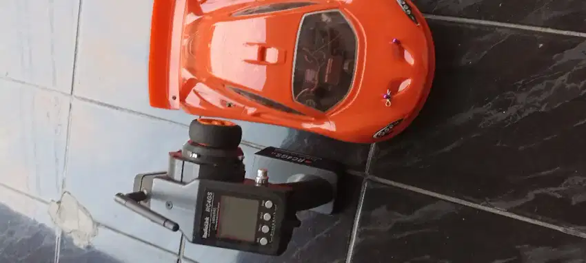 Team Associated 1/12