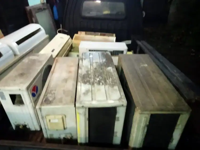 Terima AC bekas dan rusak