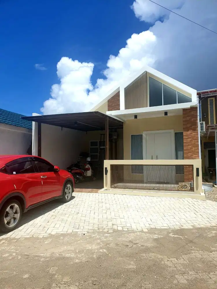 Dijual CEPAT Rumah Minimalis beserta isinya di tengah kota mamuju