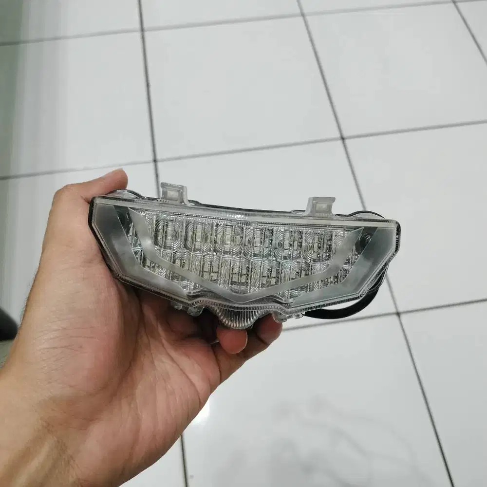 Stop Lamp Stoplamp Lampu Rem Original Yamaha Vixion R Xabre MT15