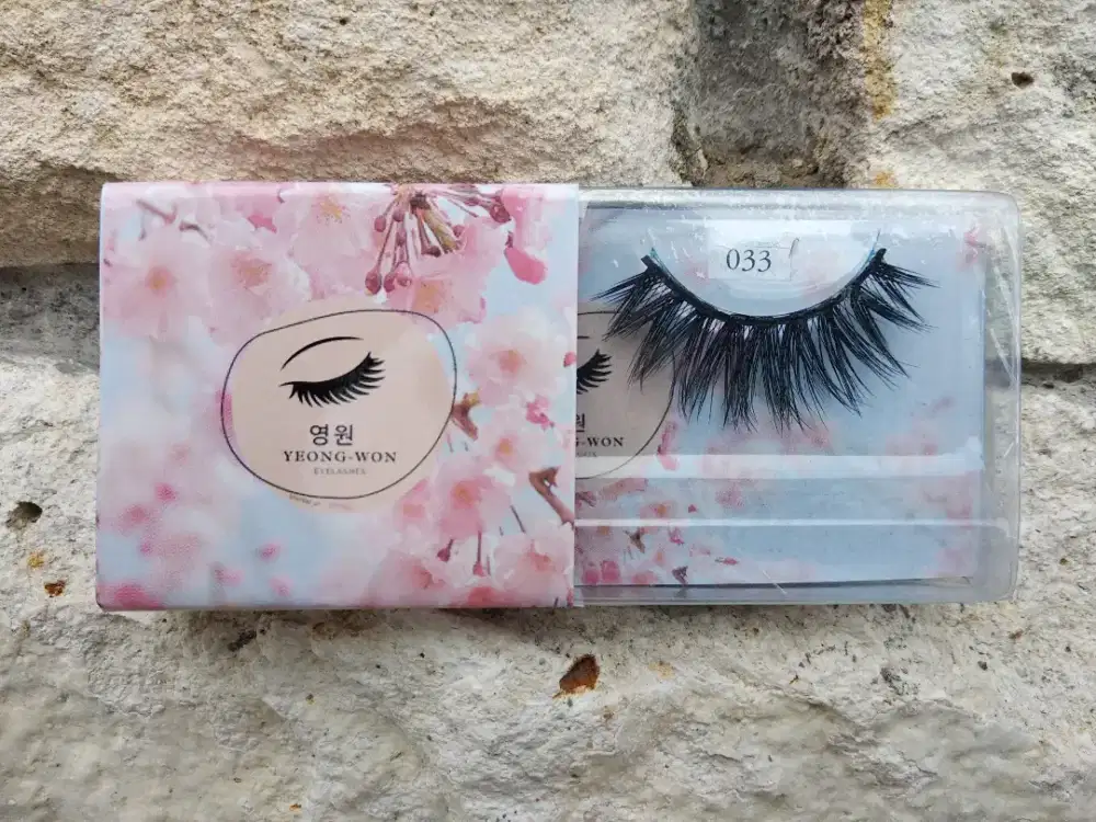 Korean Eyelashes
