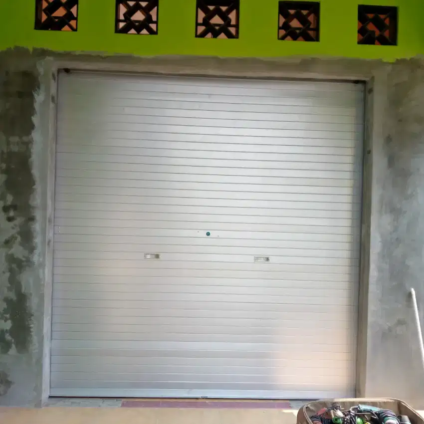 Pintu rolling door