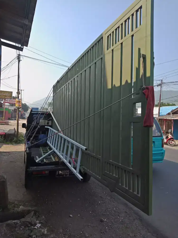 Pintu gerbang rumah minimalis